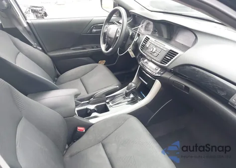 2017 Honda Accord Lx z USA, uszkodzony, nr VIN 1HGCR2F39HA040472